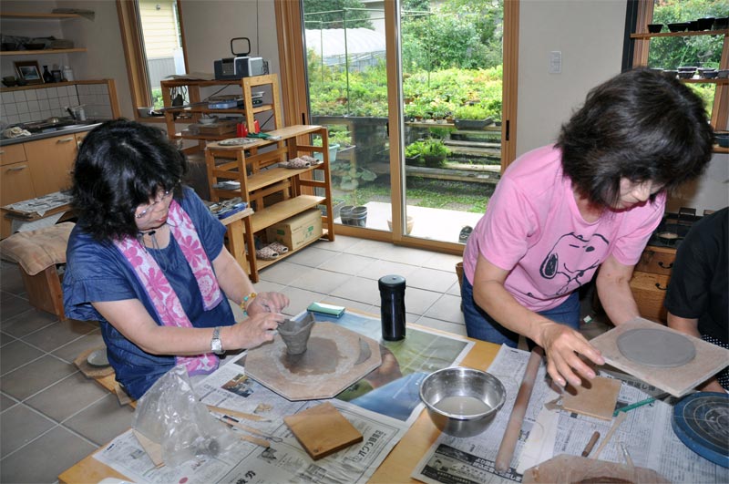 盆栽鉢 作り方教室｜ベランダで楽しむミニ盆栽陶芸教室