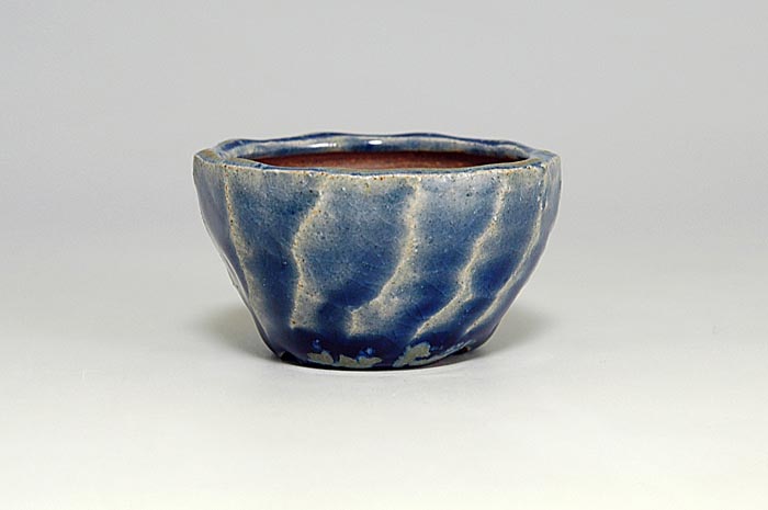 青いらぼ釉丸盆栽鉢（Irabo blue glaze bonsai pot）0131-1・Syoko Kunii bonsai pot of Best Selection｜國井正子盆栽鉢作家のベストセレクション