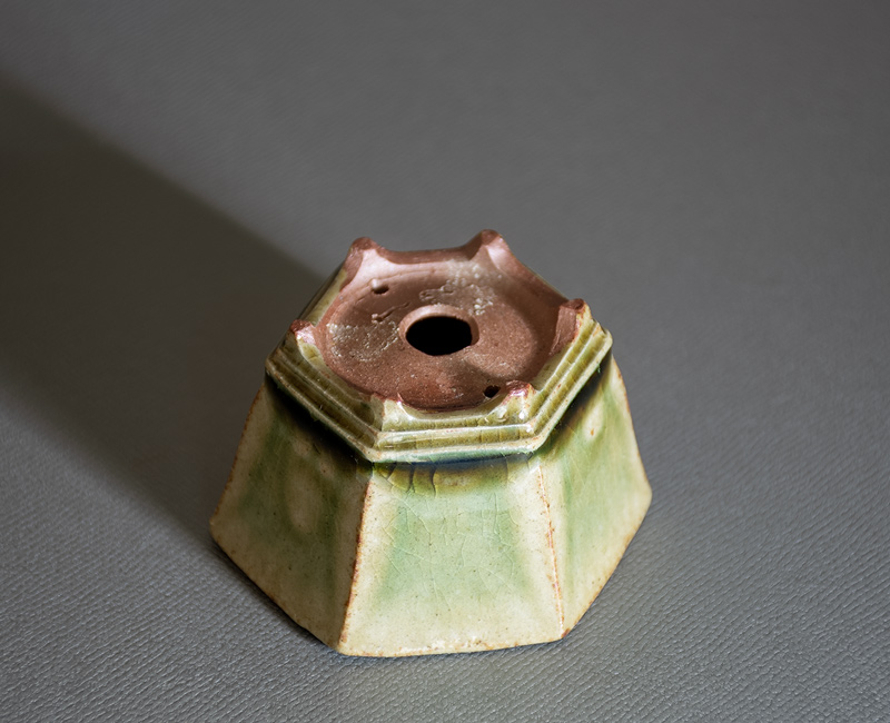 緑いらぼ釉六角盆栽鉢(Irabo green glaze bonsai pot)p1300 緑いらぼ釉六角盆栽鉢(Irabo green glaze bonsai pot)p1300